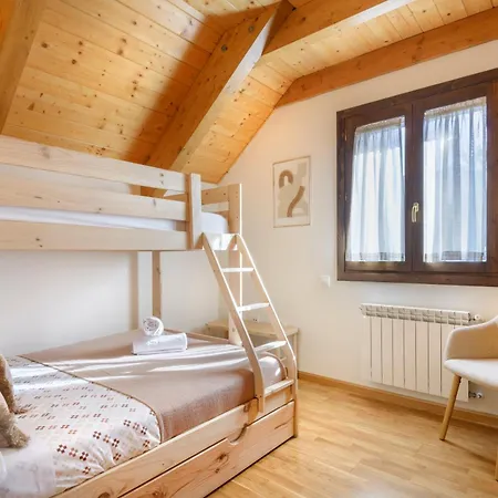 A10 De Formigal, Amplio Y Con Garaje * Escarrilla